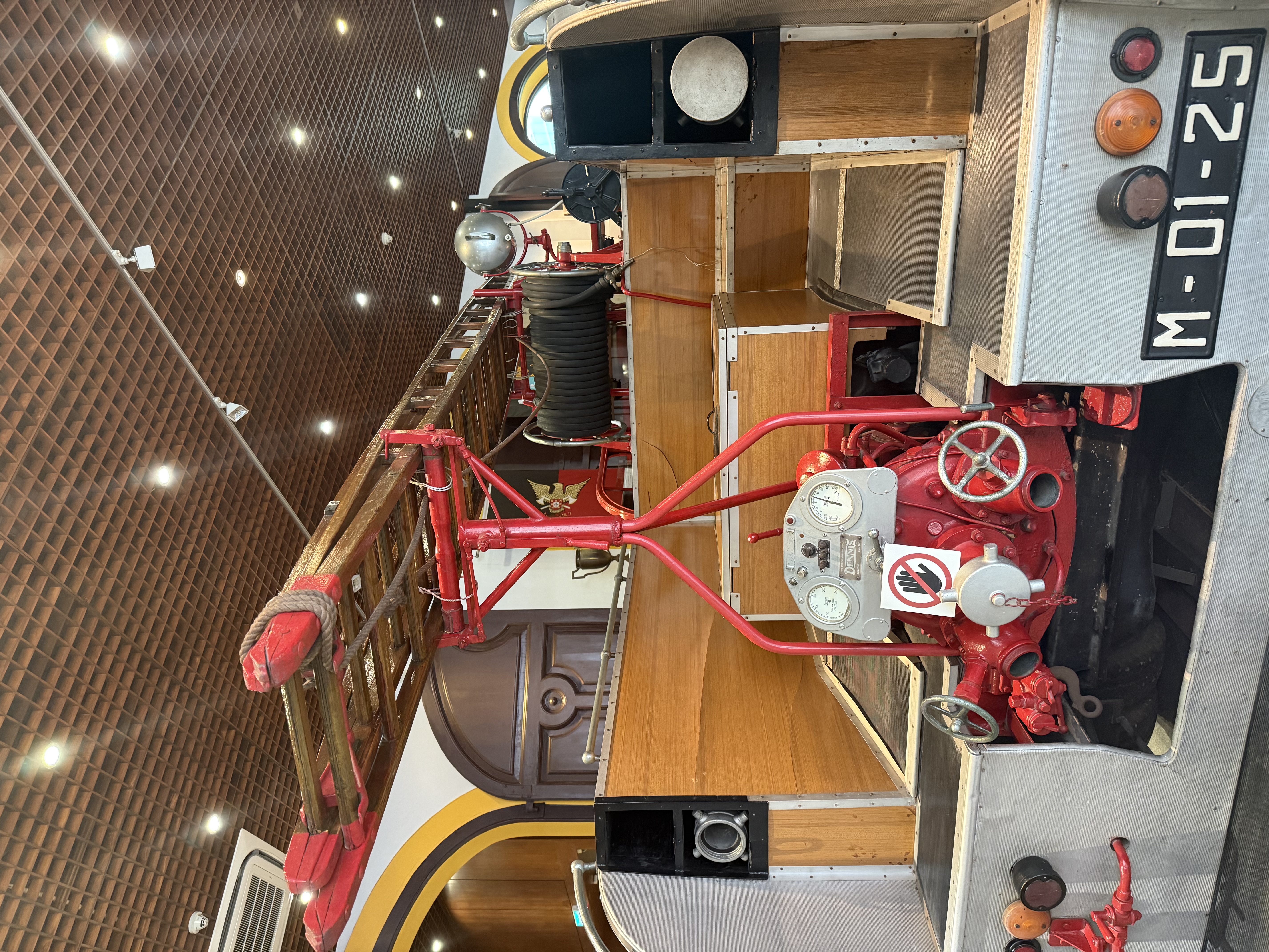 古董消防車