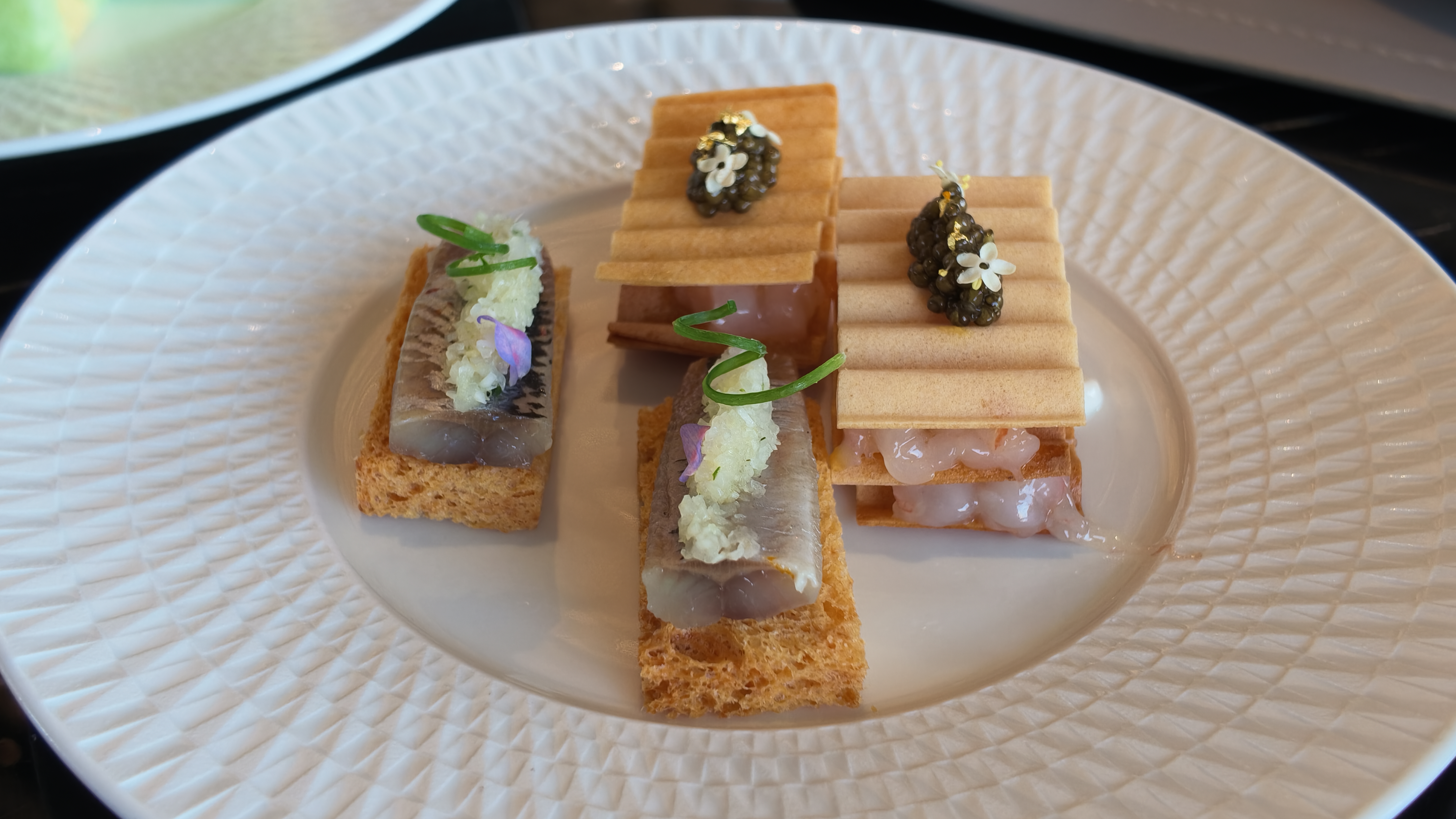鹹食啟點